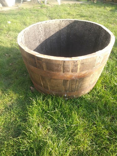 Large oak whiskey - half, barrel