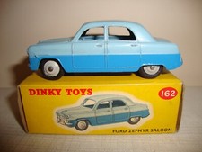 Original DINKY TOYS 162 FORD ZEPHYR SALOON - EXCELLENT in original BOX