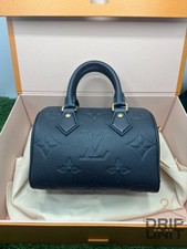 Louis Vuitton Speedy
