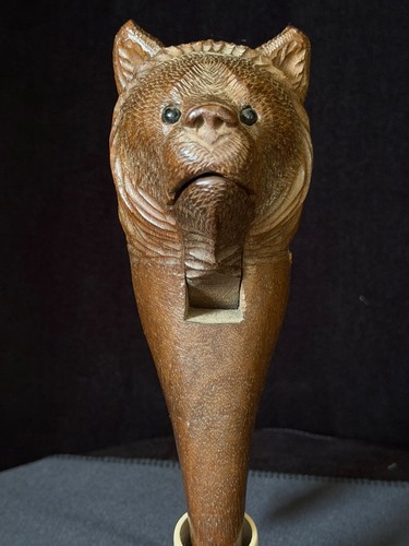 Bear black forest nutcracker - black,