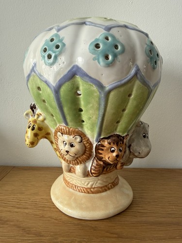 Piggery pottery zoo balloon - piggery,