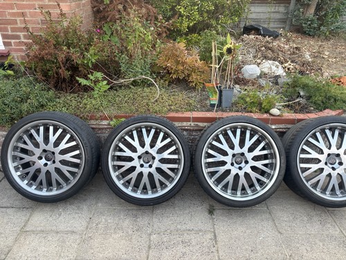 Kahn alloy wheels - 21”,