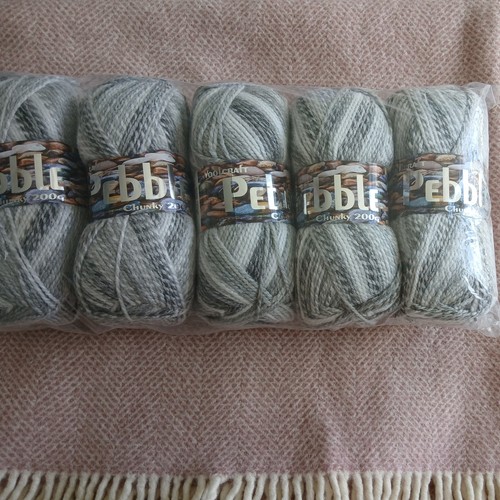 Balls pebble chunky wool - 5,