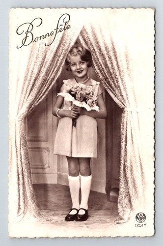 Children france young girl - children:,