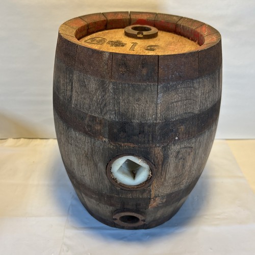 Small wooden barrel keg - small,