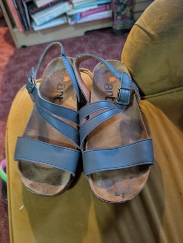 The art company blue leather - the,