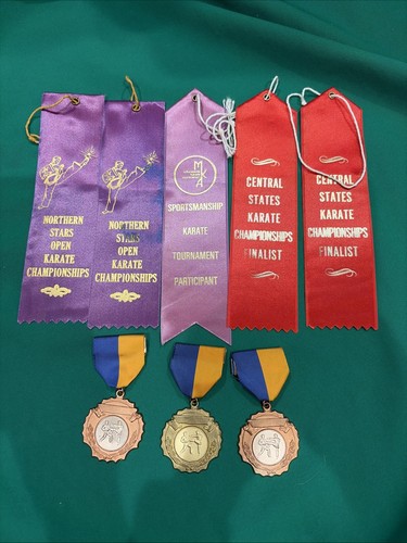 Vintage karate sport medals - karate,