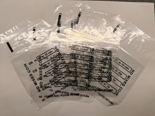100 money bags - 100, cash