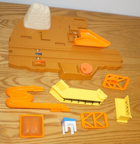 Tomy thomas sodor quarry - tomy,