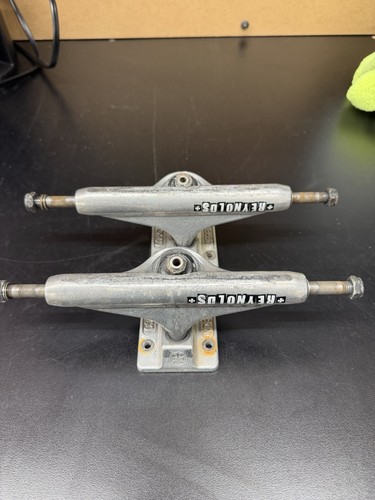 Independent skateboard trucks - independent,