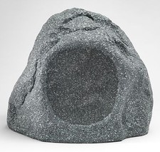 Q Acoustics QI65LW On Ground