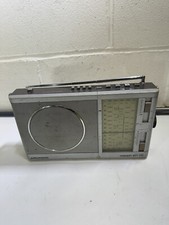 GRUNDIG Concert Boy 220 FM MW