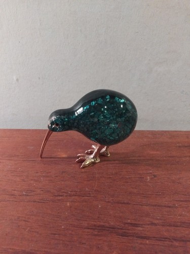 Vintage kiwi bird - vintage,