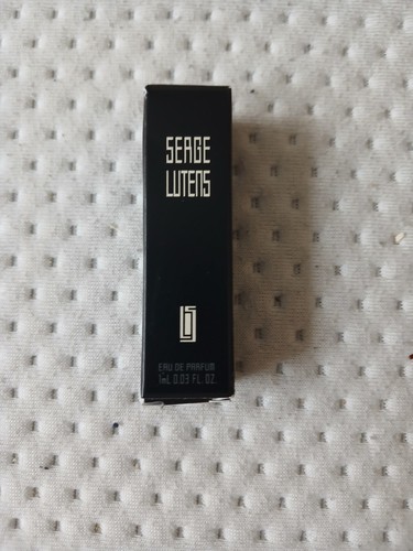 Serge lutens fille tour - serge, la