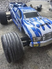 Robitronic Stinger RC car