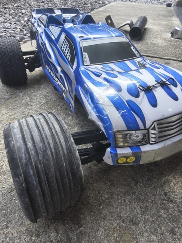 Robitronic stinger car - robitronic, rc