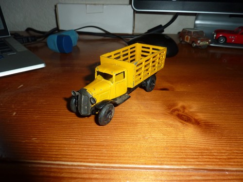 Dinky toys market gardeners - ,