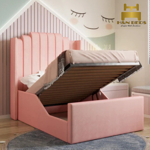 Winged crown panel - crown, bed