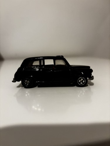 Corgi black cab toy - black,