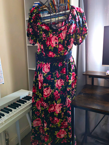 Dorothy perkins black floral - black,