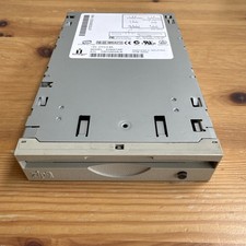 IOMEGA  IDE ZIP250 DRIVE