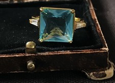 Vintage style jewellery blue - vintage,