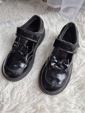 M&S Girls School Shoes Size 13,5