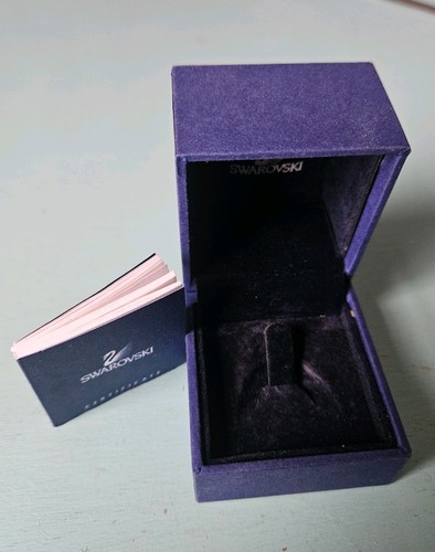 Swarovski small dark blue - small,