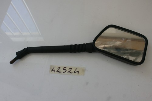 Right rearview mirror - right,