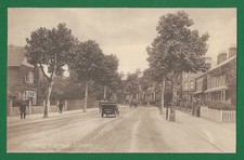 EARLY 20THC POSTCARD, MACKENZIE STREET, SLOUGH. BERKSHIRE, MOTOR CAR HORSE CART.