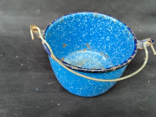 Vintage teal enamelware small - teal,