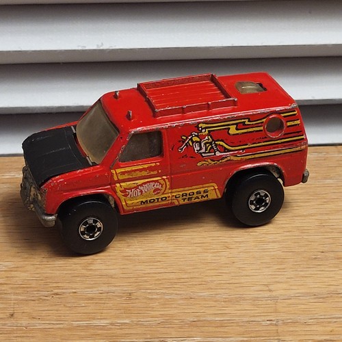 1977 hot wheels moto cross - hot,