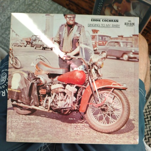 Eddie cochran singing - cochran,singing, to