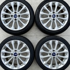 Set 4 x Genuine Ford Fiesta
