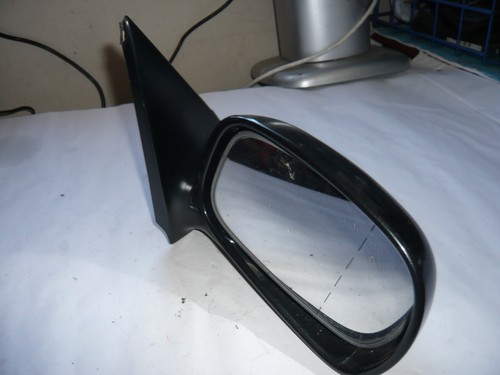Nissan micra k11 - k11, wing
