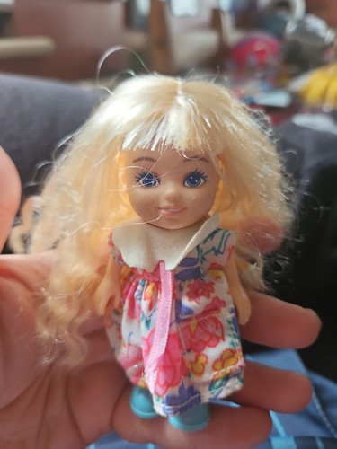 Polly pocket lucy locket - pocket, doll