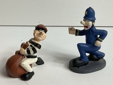 Vintage “Long Arm Of The