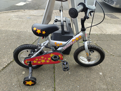 Boys bike pronto with - boys,