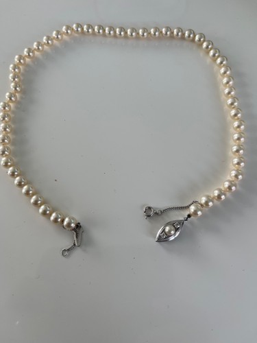 Majorica pearl necklace - pearl,