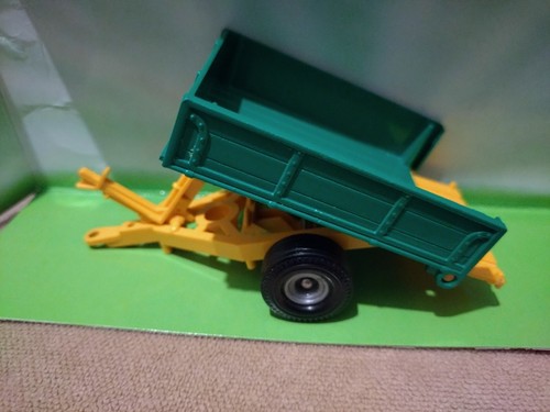 Britains 9565 tipping trailer - britains,