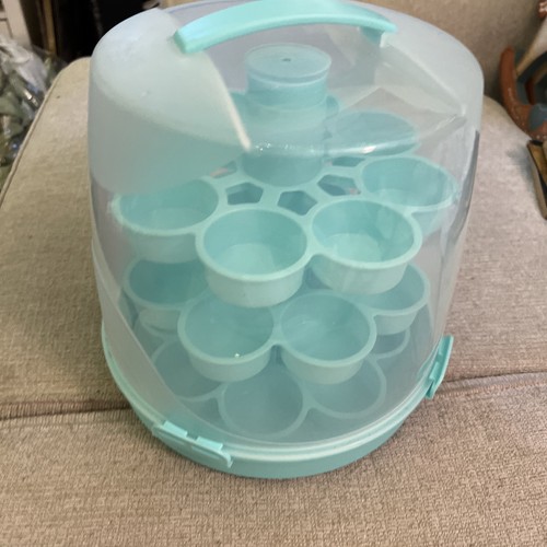 Cupcake cake carrier - cupcake,