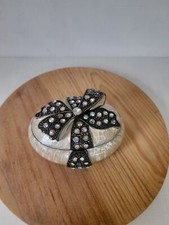 Cream Enamel Pill Box