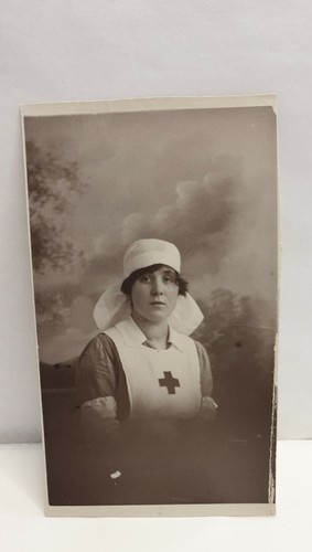 Vintage photograph lady - of,