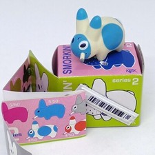 Smorkin' Labbit series 2 4/50 blue Kozik smoking bunny rabbit figure KIDROBOT