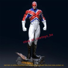 Captain Britain Figure 1/12
