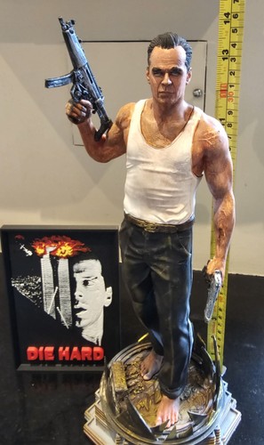 Inches bruce willis die - 13,