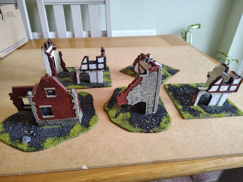 Five painted building ruins
