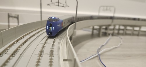 Kato kiha 283 tilting express - tilting,