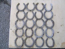  Horse Shoes 