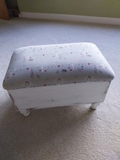 Small Ottoman For Childrens Bedroom